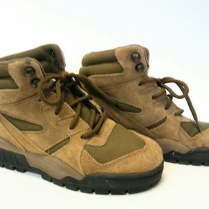 Stone Creek Hiking Boots Yukon Boys Size 3 Barely